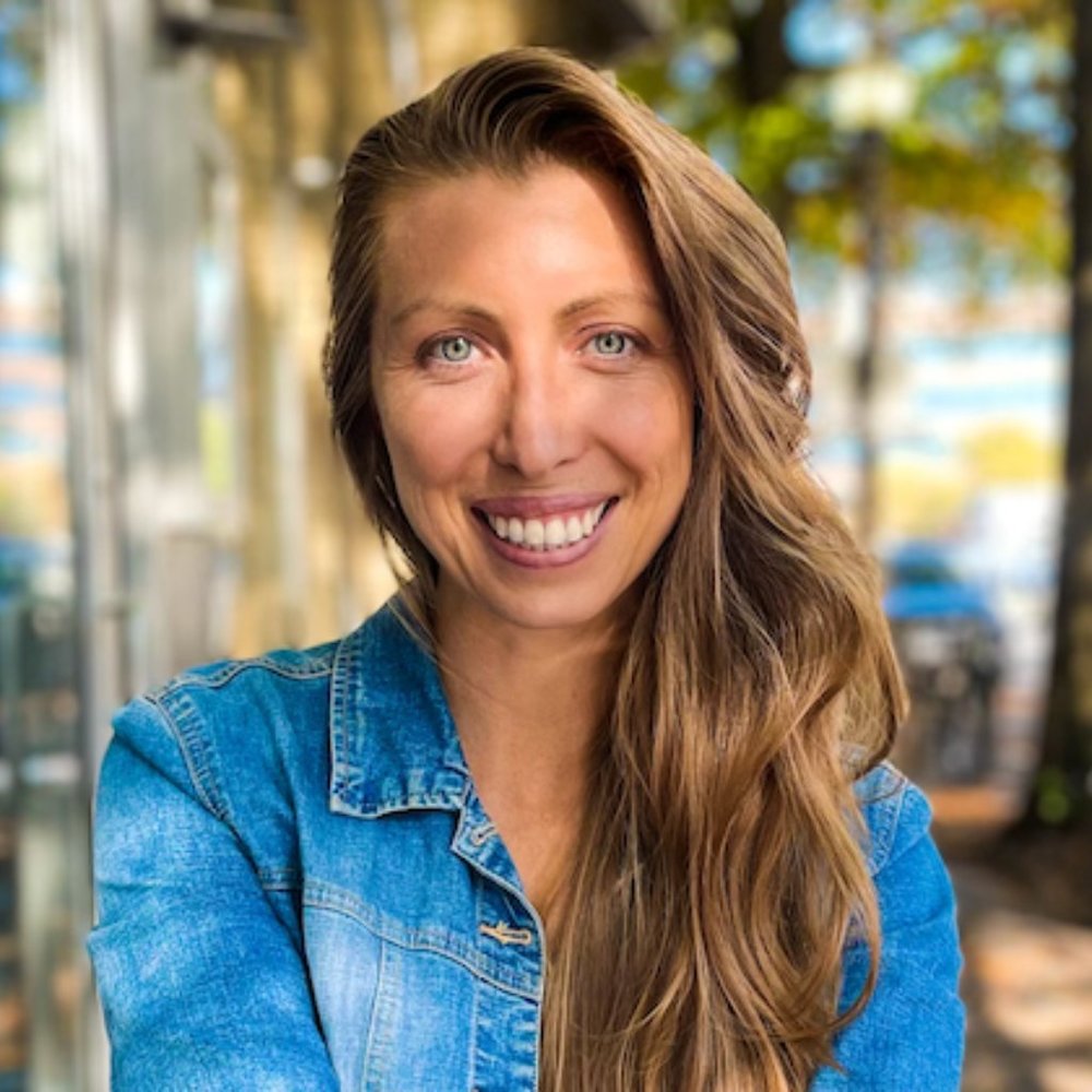 Meet your Posher, Christina